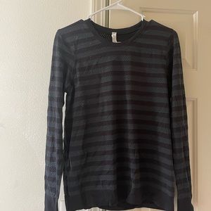 LULULEMON Breathable Long Sleeve Top